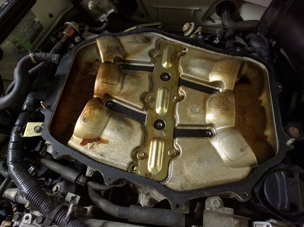 Lower intake manifold